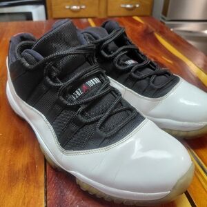 Men's Black and White Athletic Sneakers